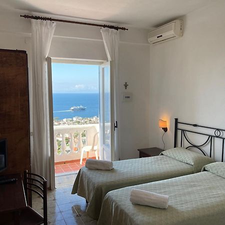Hotel Residence - Parco Mare Monte カザミッチョラ・テルメ エクステリア 写真