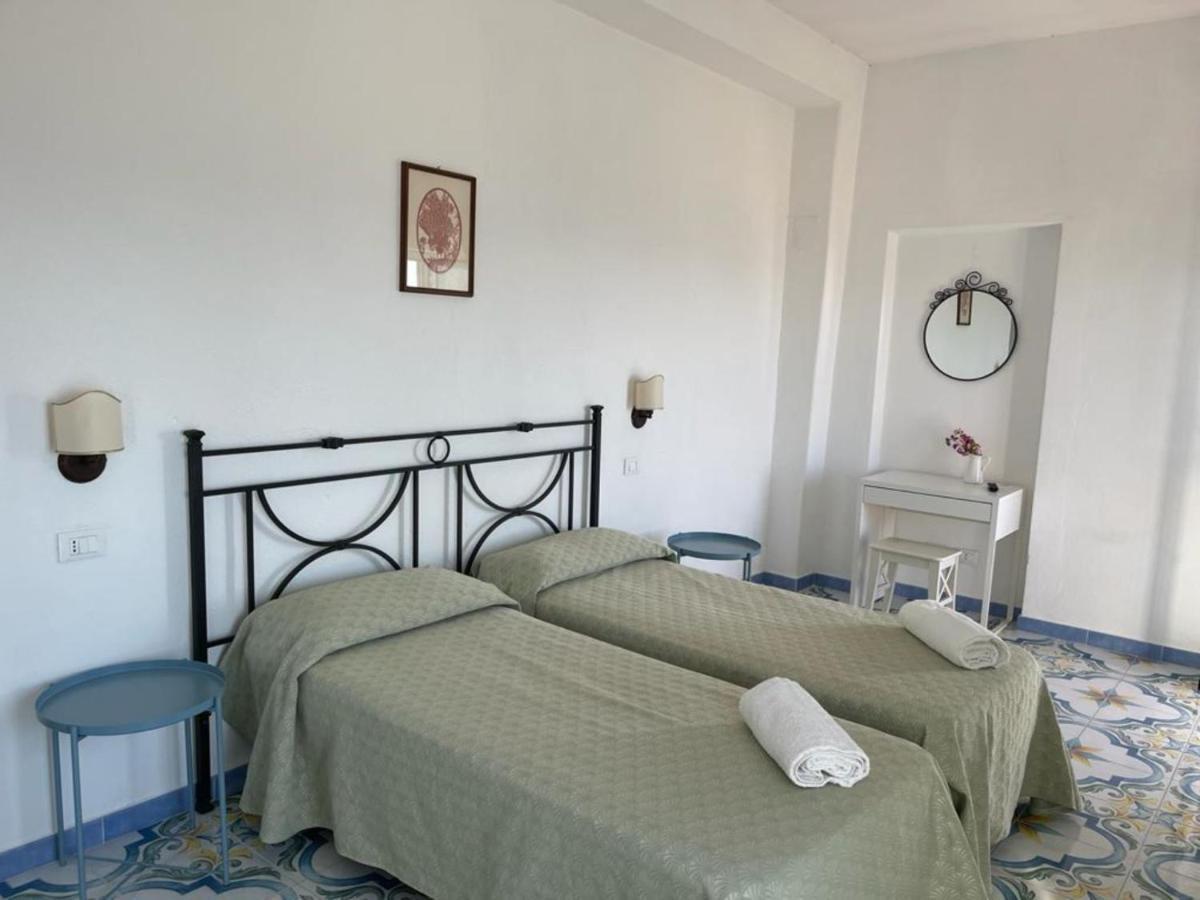 Hotel Residence - Parco Mare Monte カザミッチョラ・テルメ 部屋 写真