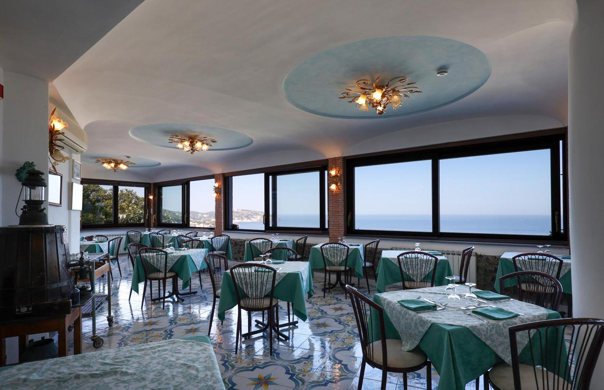 Hotel Residence - Parco Mare Monte カザミッチョラ・テルメ エクステリア 写真